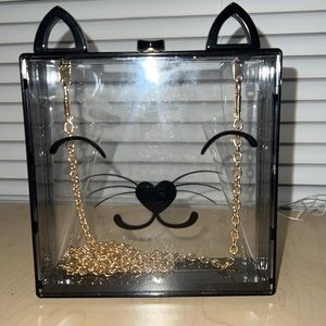 Cat Clutch Clear